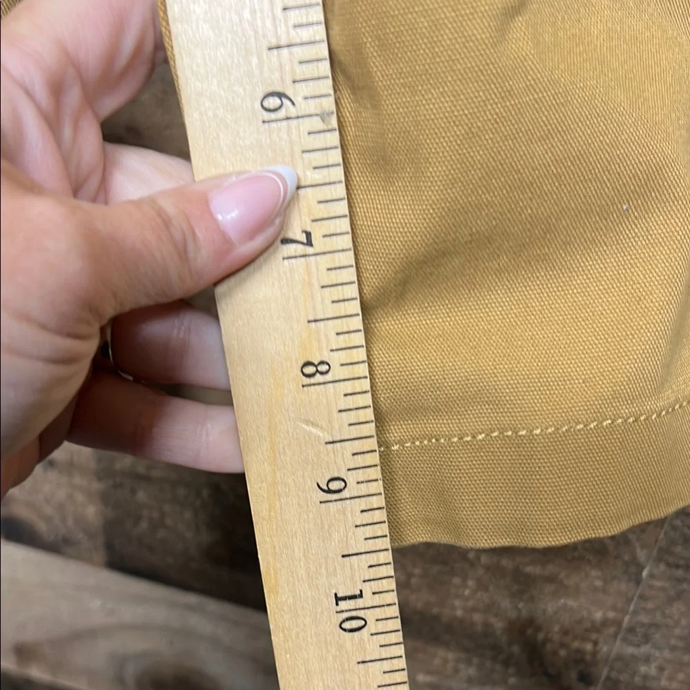 NWT Carhartt Relaxed Fit Khaki Flat Front Shorts 10